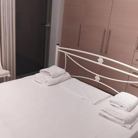 Balkonikarystos * Karystos (Evia)