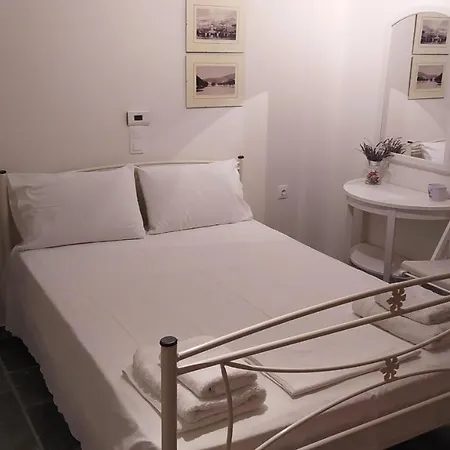 Apartment Balkonikarystos