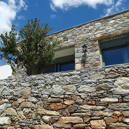 Balkonikarystos Apartment